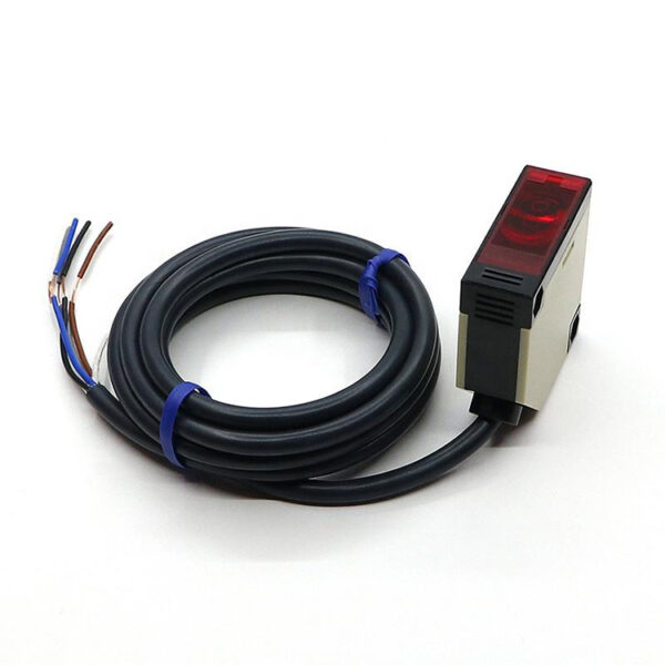 Retro-Reflective Photoelectric Sensor